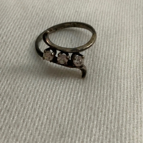 Silver Plated faux Diamonds - Picture 5 of 5